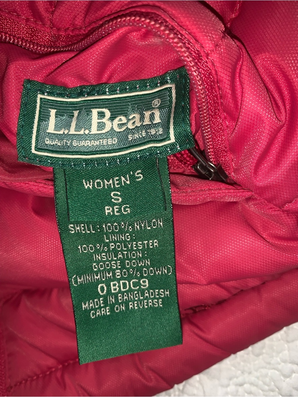 LL Bean Reversible Down Vest Raspberry Cranberry - Picture 7 of 7